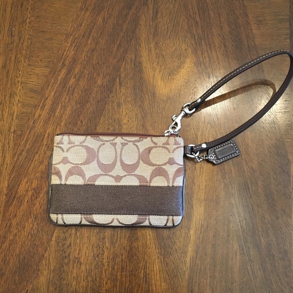 Coach Handbags - Coach wristlet - excellent condition!